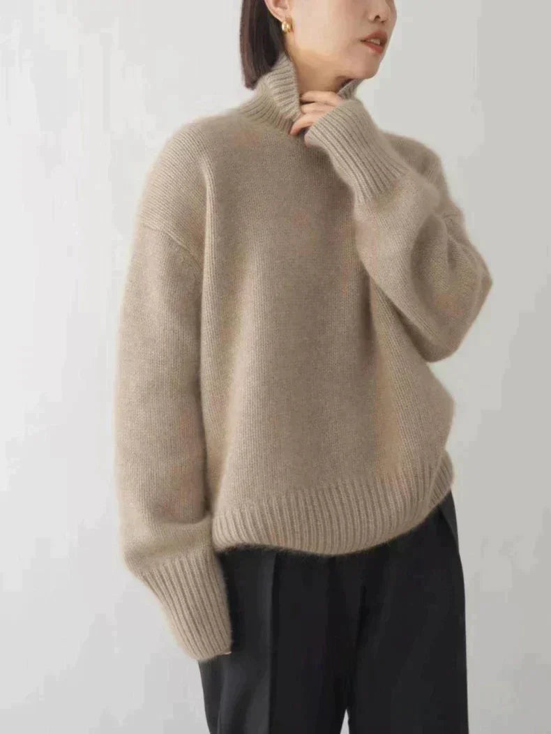 Lola | Cashmere Turtleneck Sweater